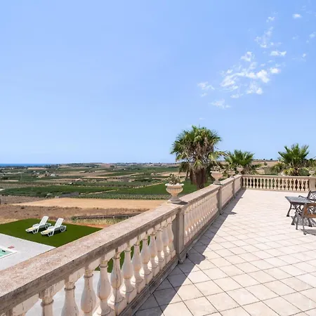 Villa Traditional Located In The Plains Of Menfi