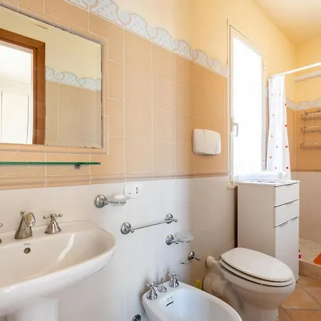 Villa Traditional Located In The Plains Of