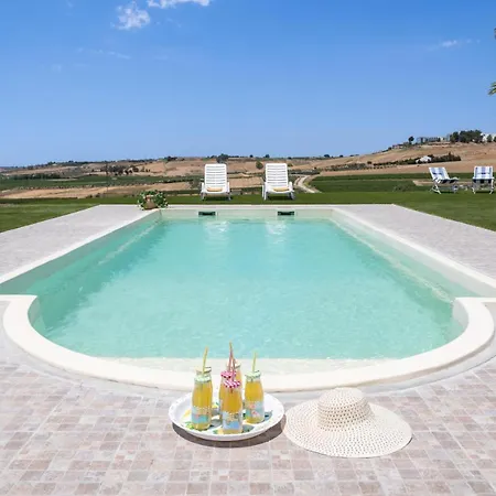 Traditional Located In The Plains Of * Menfi