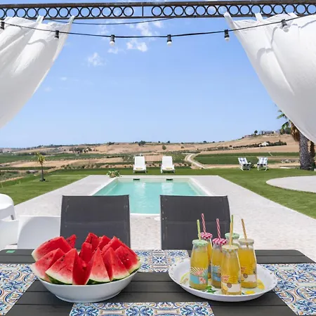 Traditional Located In The Plains Of Villa