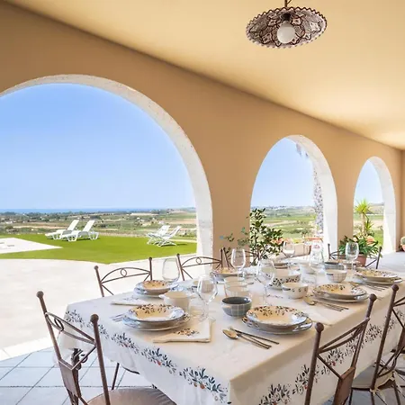 Traditional Located In The Plains Of Villa
